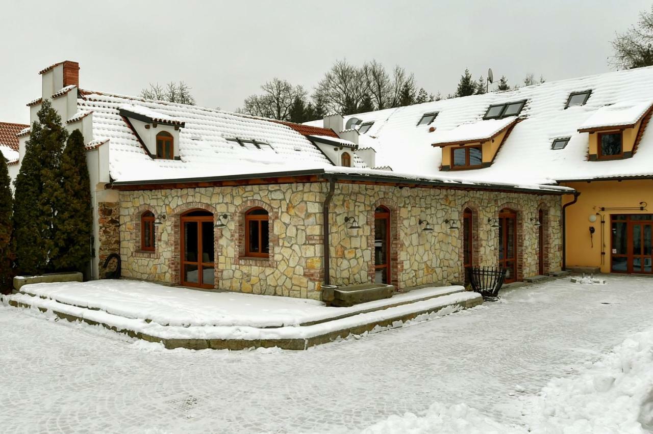 Zamecka Fortovna Obora - Forester House Kaznejov Exterior foto
